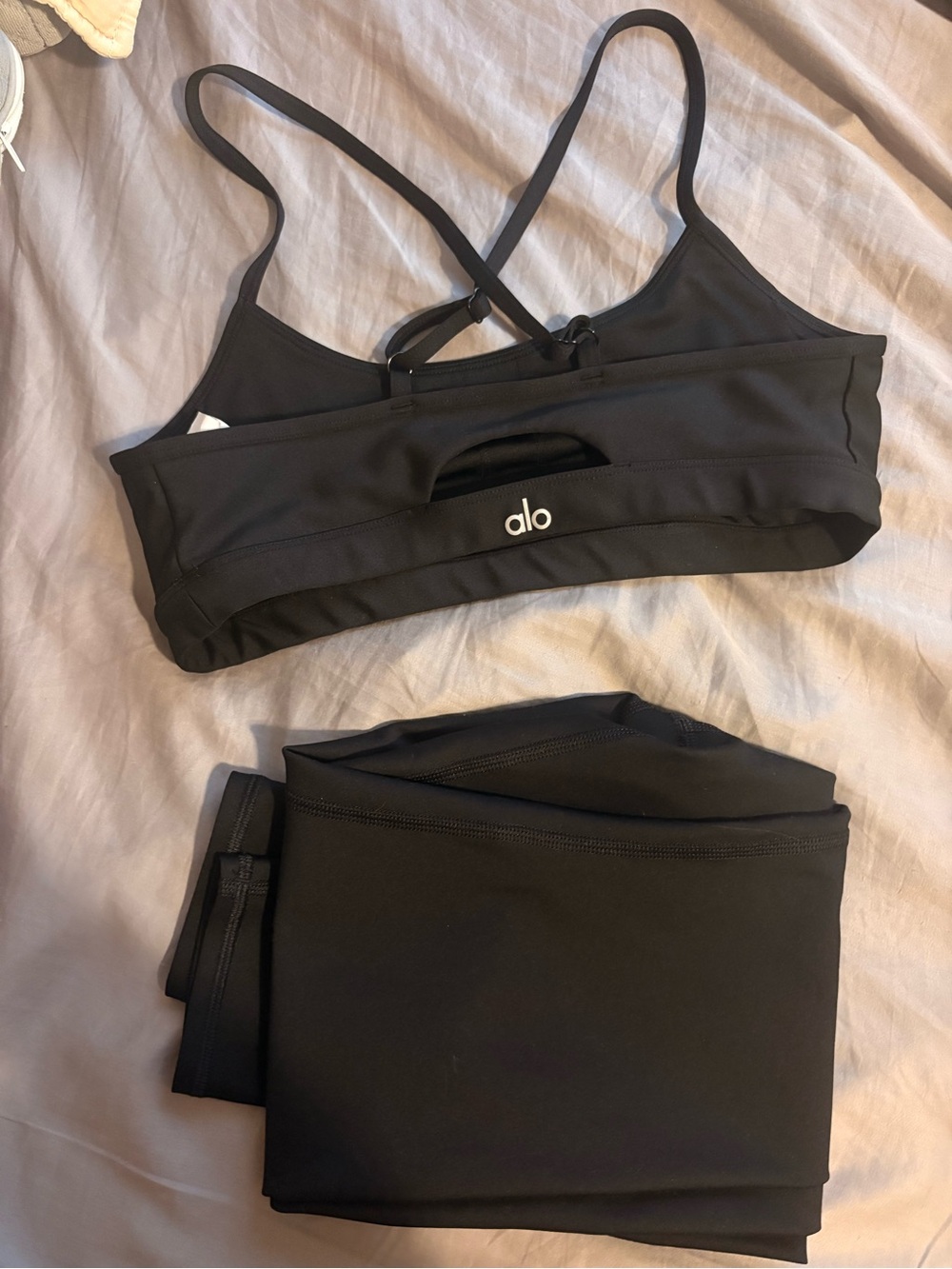 ALO Yoga Black Strappy Sports Bra with Matching Black Leggings